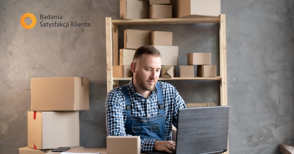 Jak poprawić terminowość realizacji zamówień dzięki analizie opinii klientów w branży ecommerce?